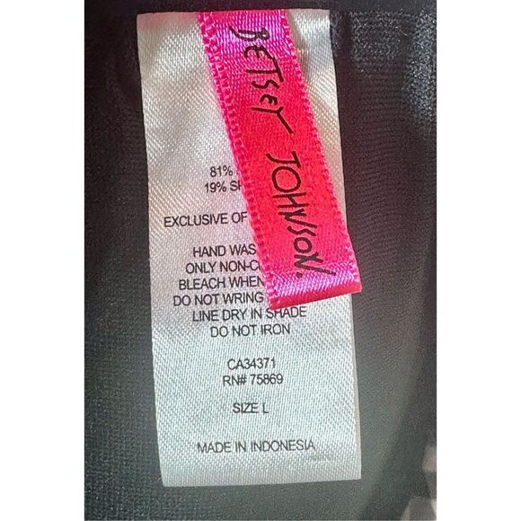 Betsey Johnson size L swim bikini top Gingham black/ white - Picture 9 of 9